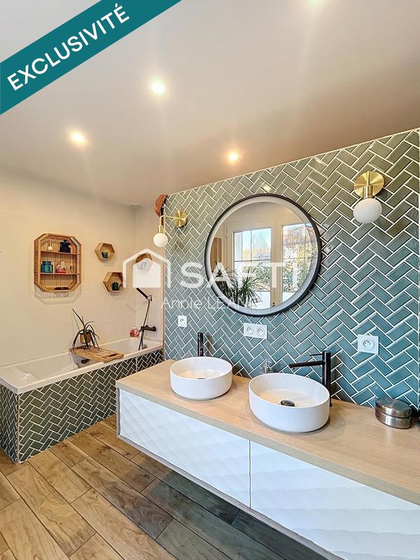 Maison - 228 m² - 7 pièces