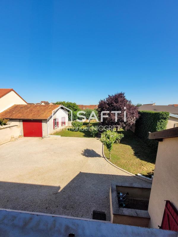 Maison - 199 m² - 10 pièces