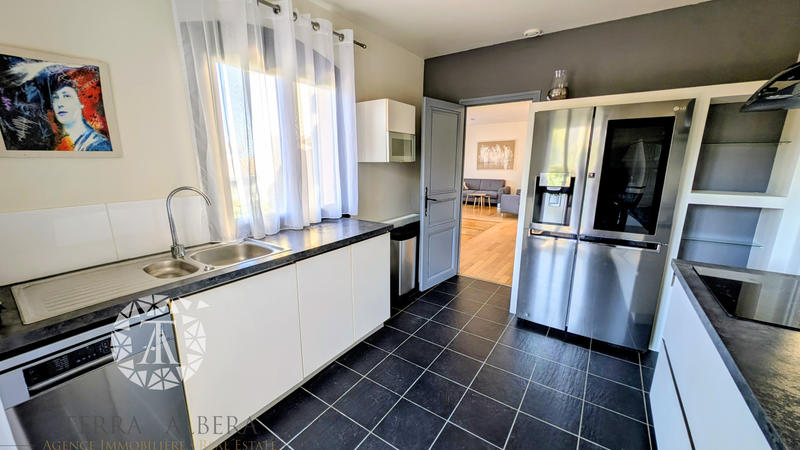 Villa - 165 m² - 5 pièces