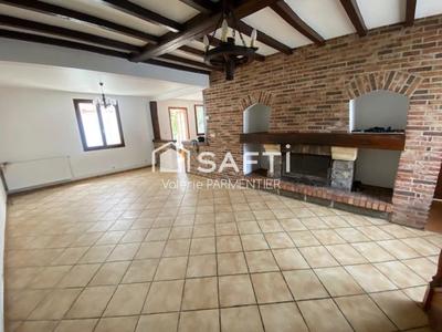 Maison - 95 m² - 4 pièces