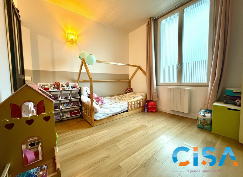 Maison - 149 m² - 6 pièces