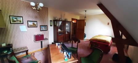 Maison - 313 m² - 9 pièces