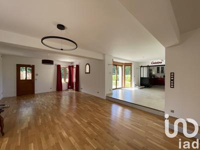 Maison - 186 m² - 7 pièces