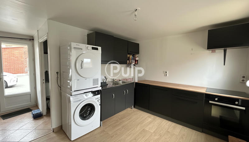 Maison - 228 m² - 7 pièces