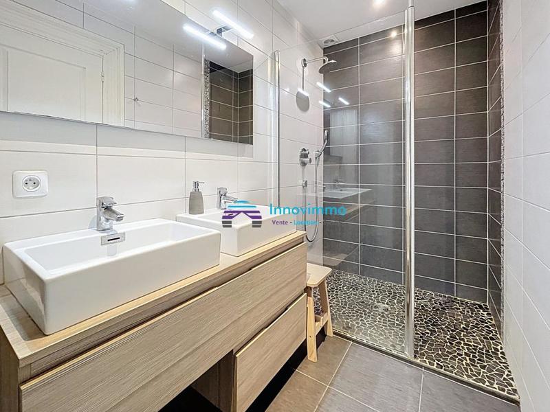 Appartement - 108 m² - 5 pièces