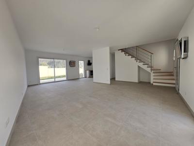 Maison - 134 m² - 6 pièces