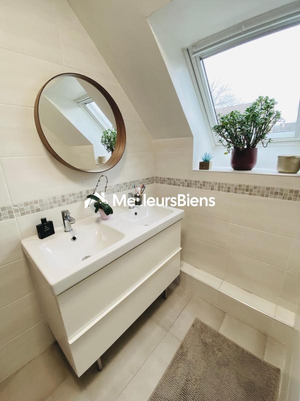 Maison - 117 m² - 6 pièces