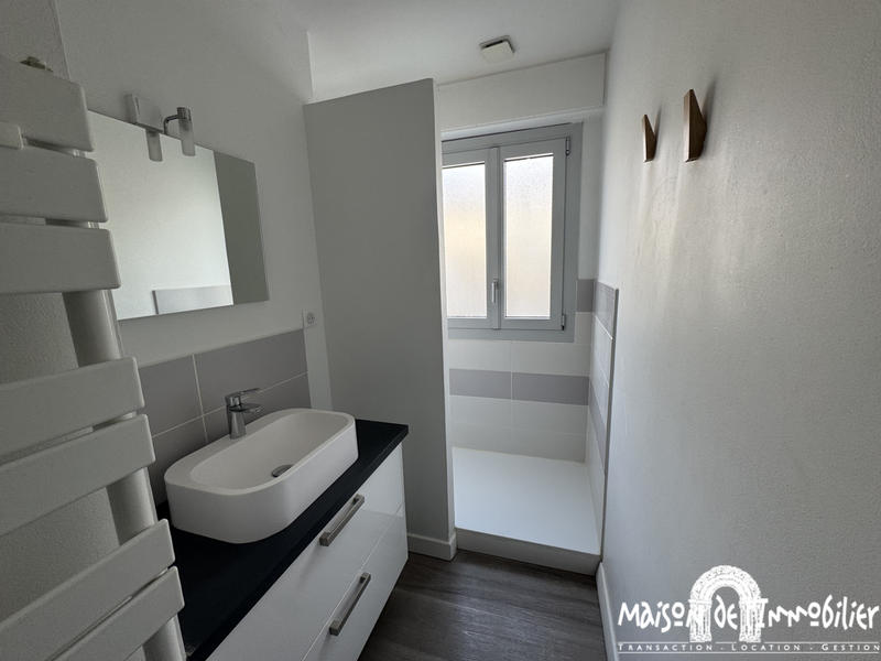 Appartement - 64 m² - 3 pièces