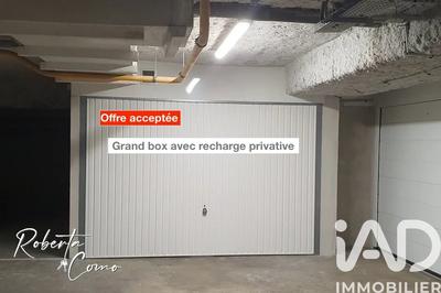 Parking - 16 m²