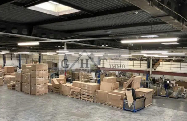 Entrepôt - 6 300 m²