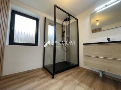 Maison - 101 m² - 5 pièces