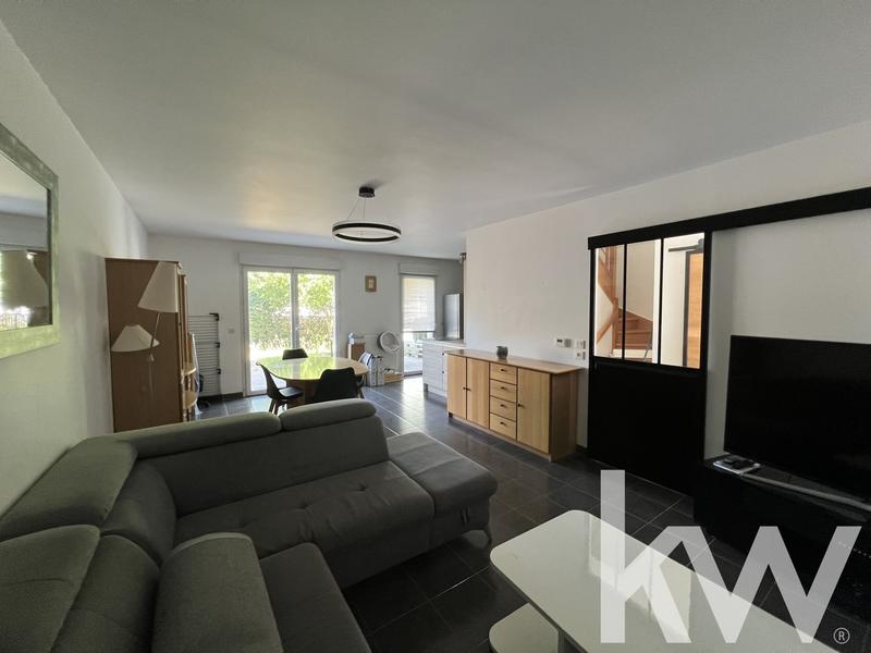 Maison - 84 m² - 4 pièces