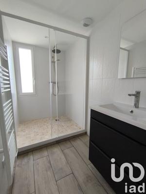 Maison - 180 m² - 7 pièces