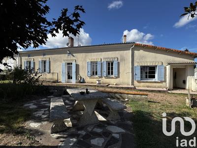 Maison - 132 m² - 8 pièces