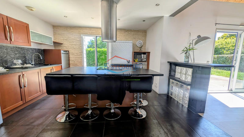 Maison - 150 m² - 5 pièces