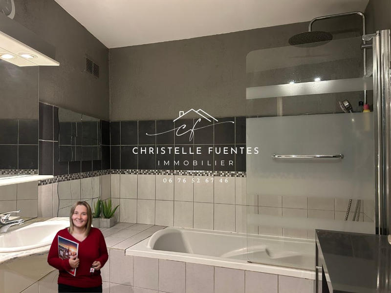 Maison - 84 m² - 3 pièces