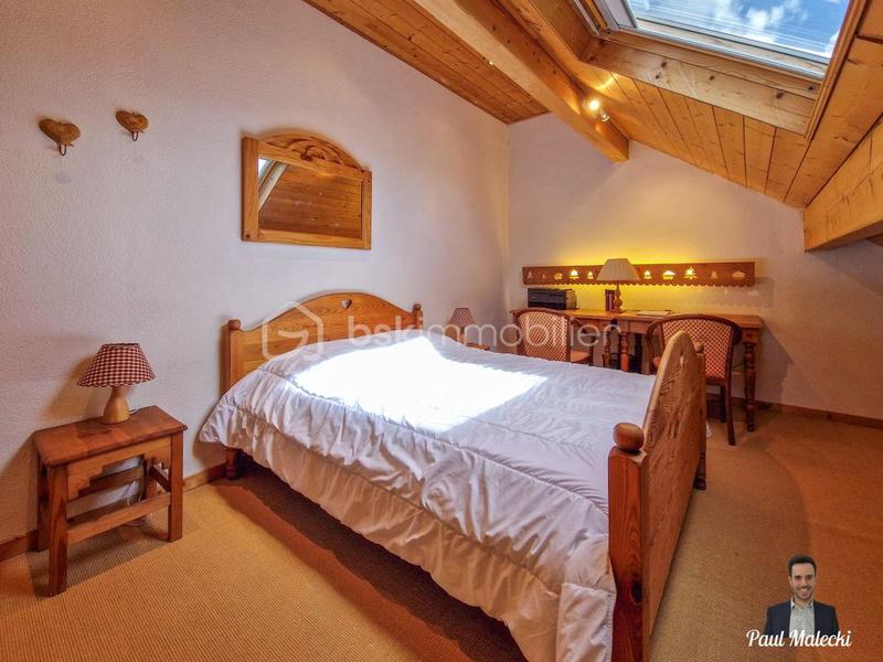 Villa - 295 m² - 9 pièces