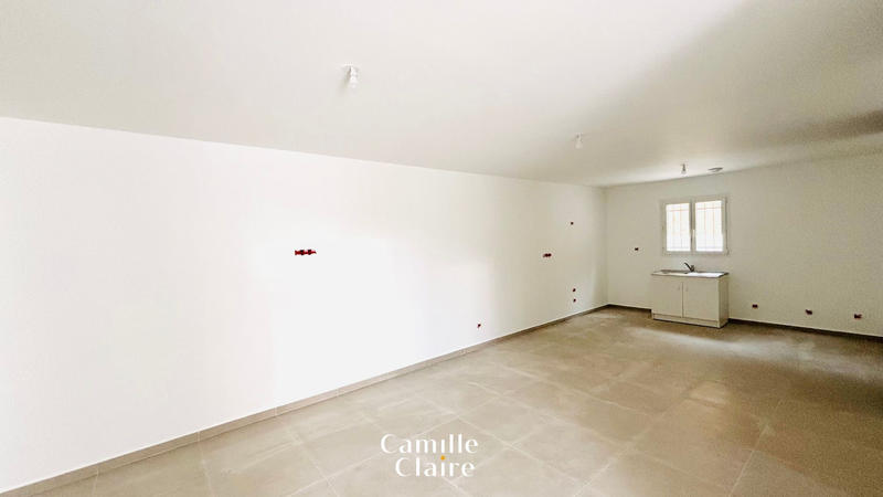 Maison - 105 m² - 4 pièces