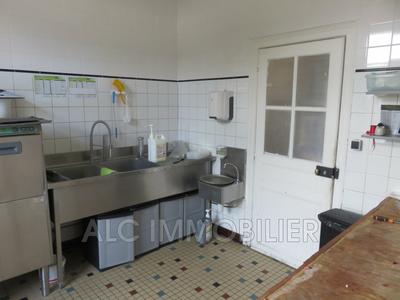 Fonds de commerce - Magasins - 101 m²