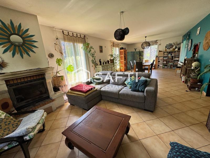 Maison - 157 m² - 8 pièces