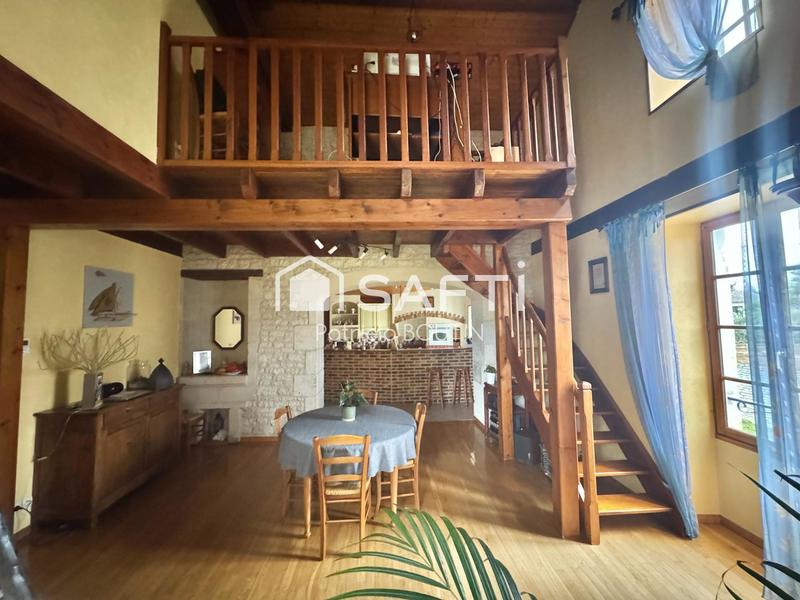 Maison - 167 m² - 8 pièces