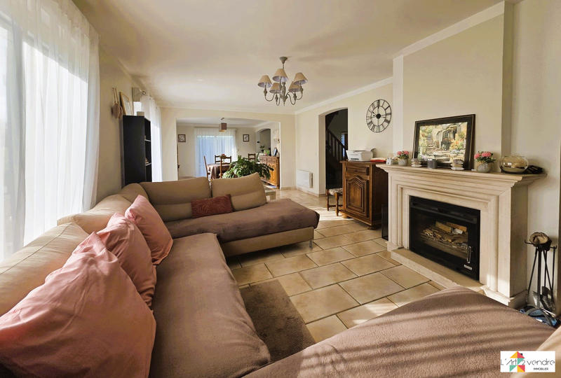 Maison - 171 m² - 7 pièces