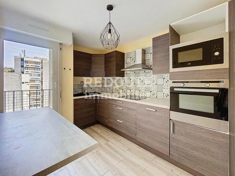 Appartement - 70 m² - 3 pièces