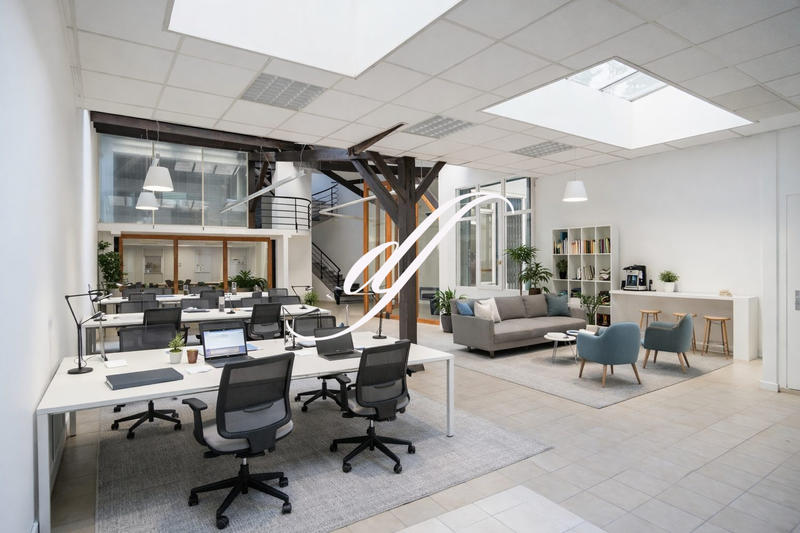 Local commercial - 330 m²