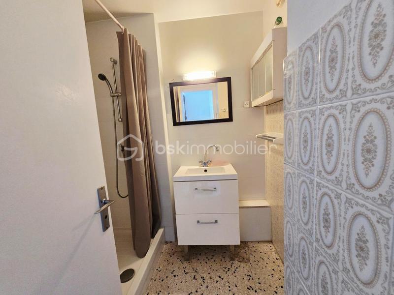 Studio - 21 m² - 1 pièce