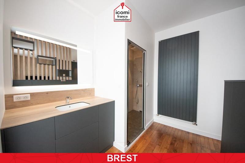 Duplex - 160 m² - 6 pièces