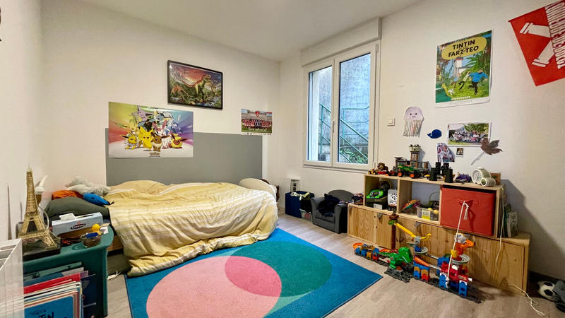 Maison - 99 m² - 6 pièces