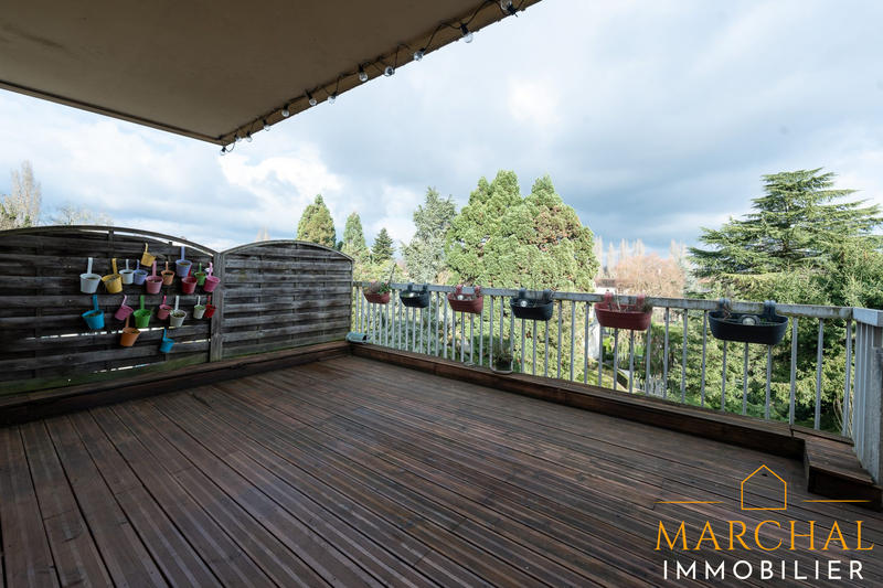 Appartement - 85 m² - 3 pièces