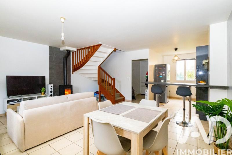 Maison - 80 m² - 4 pièces