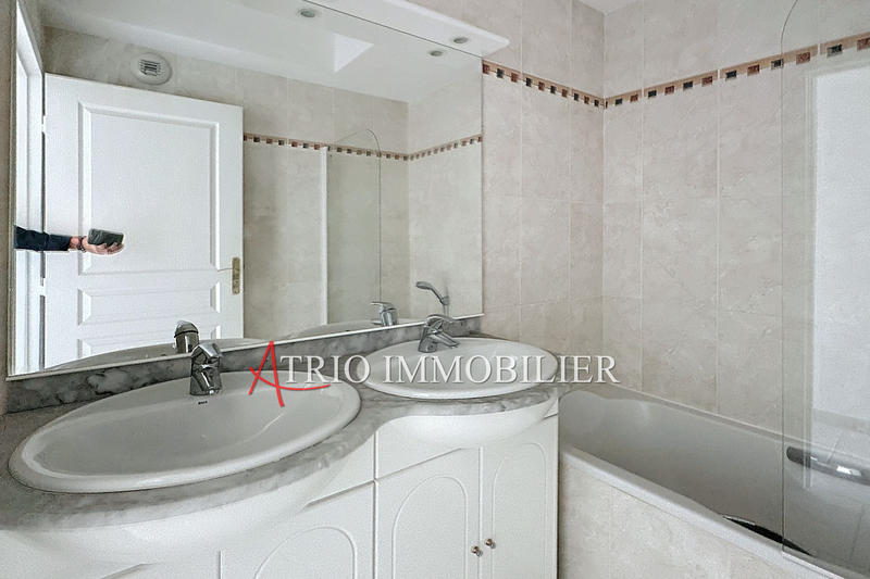 Appartement - 118 m² - 4 pièces