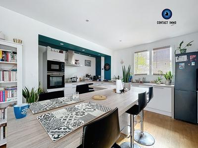 Maison - 106 m² - 4 pièces