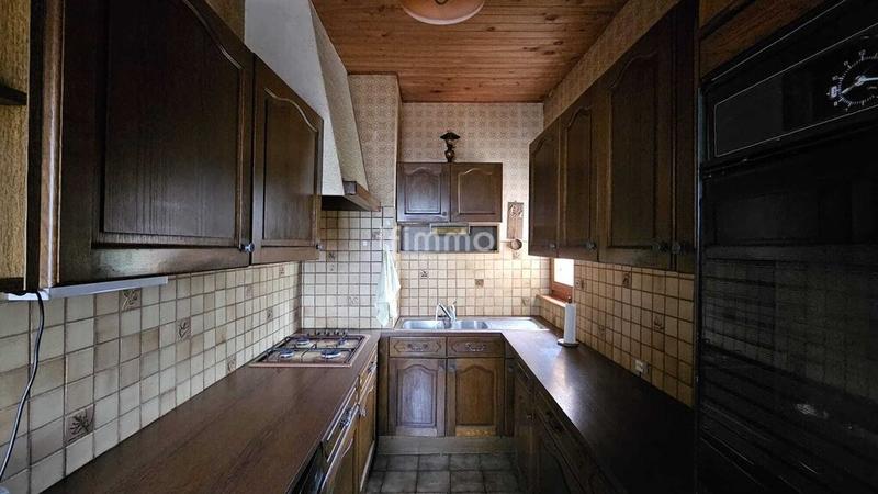 Maison - 93 m² - 5 pièces