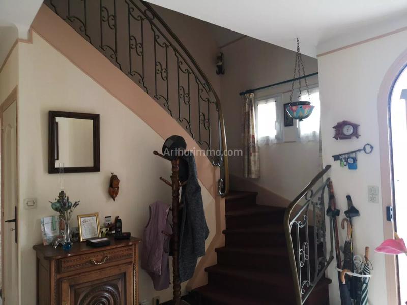 Maison - 105 m² - 6 pièces