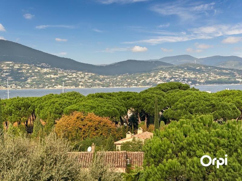 Villa - 180 m² - 4 pièces