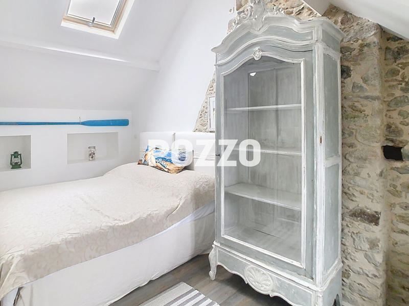 Maison - 277 m² - 6 pièces