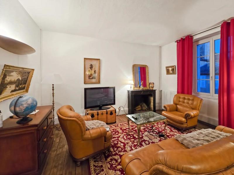 Maison - 172 m² - 8 pièces