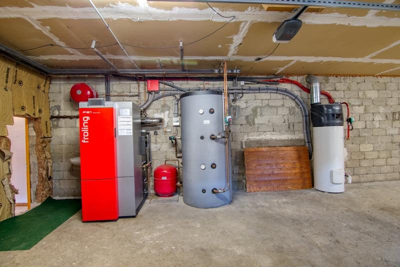 Maison - 261 m² - 7 pièces