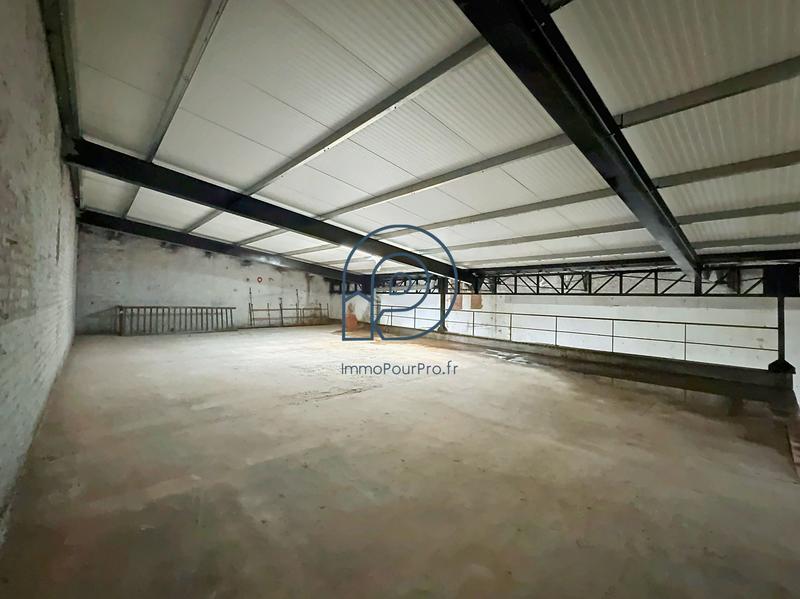Entrepôt - 600 m²