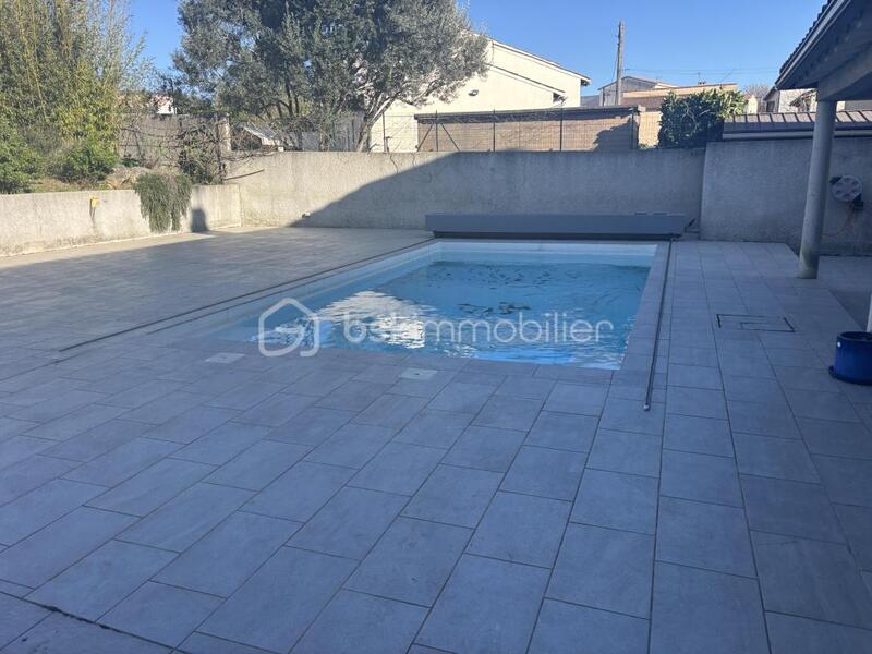 Maison - 197 m² - 7 pièces