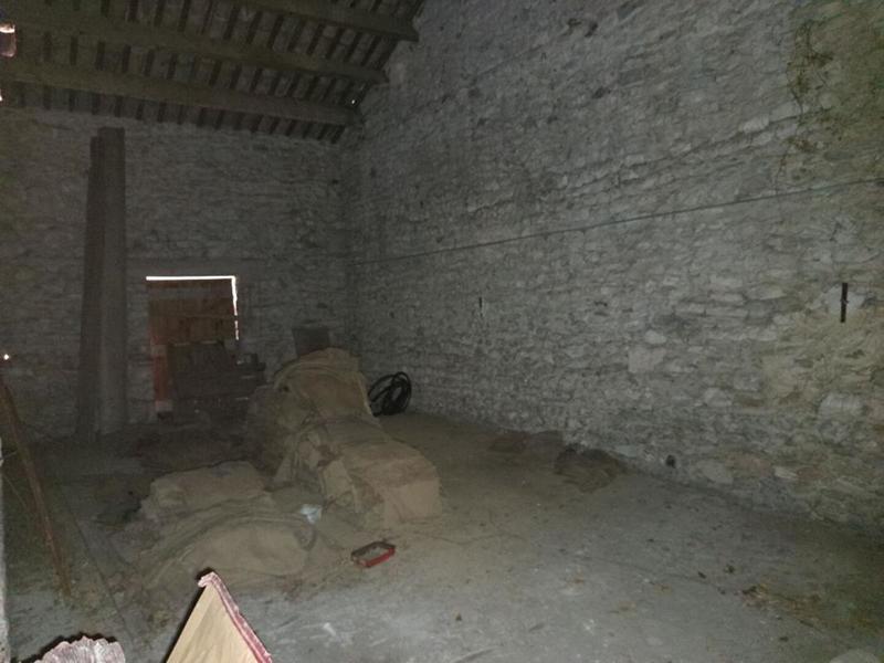 Corps de ferme - 370 m² - 10 pièces