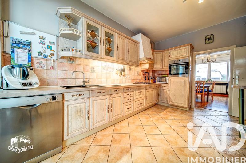 Maison - 146 m² - 8 pièces