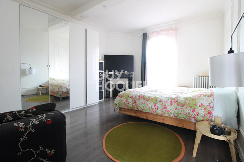 Maison - 200 m² - 7 pièces