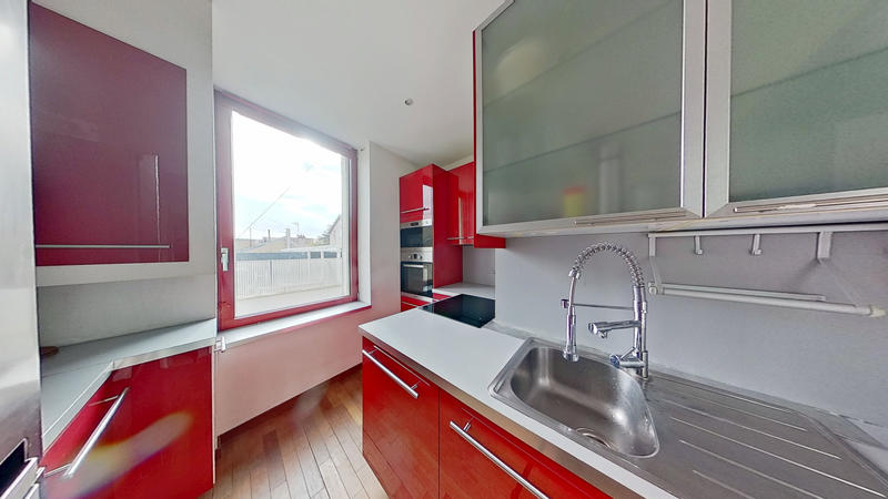 Duplex - 103 m² - 5 pièces