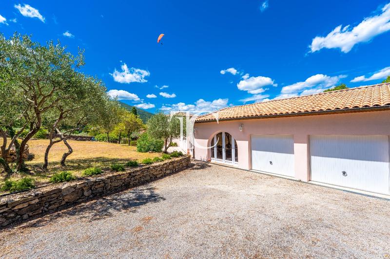 Villa - 145 m² - 7 pièces