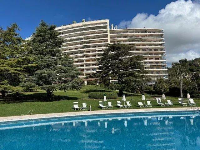 Appartement - 104 m² - 4 pièces