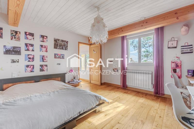 Maison - 440 m² - 11 pièces